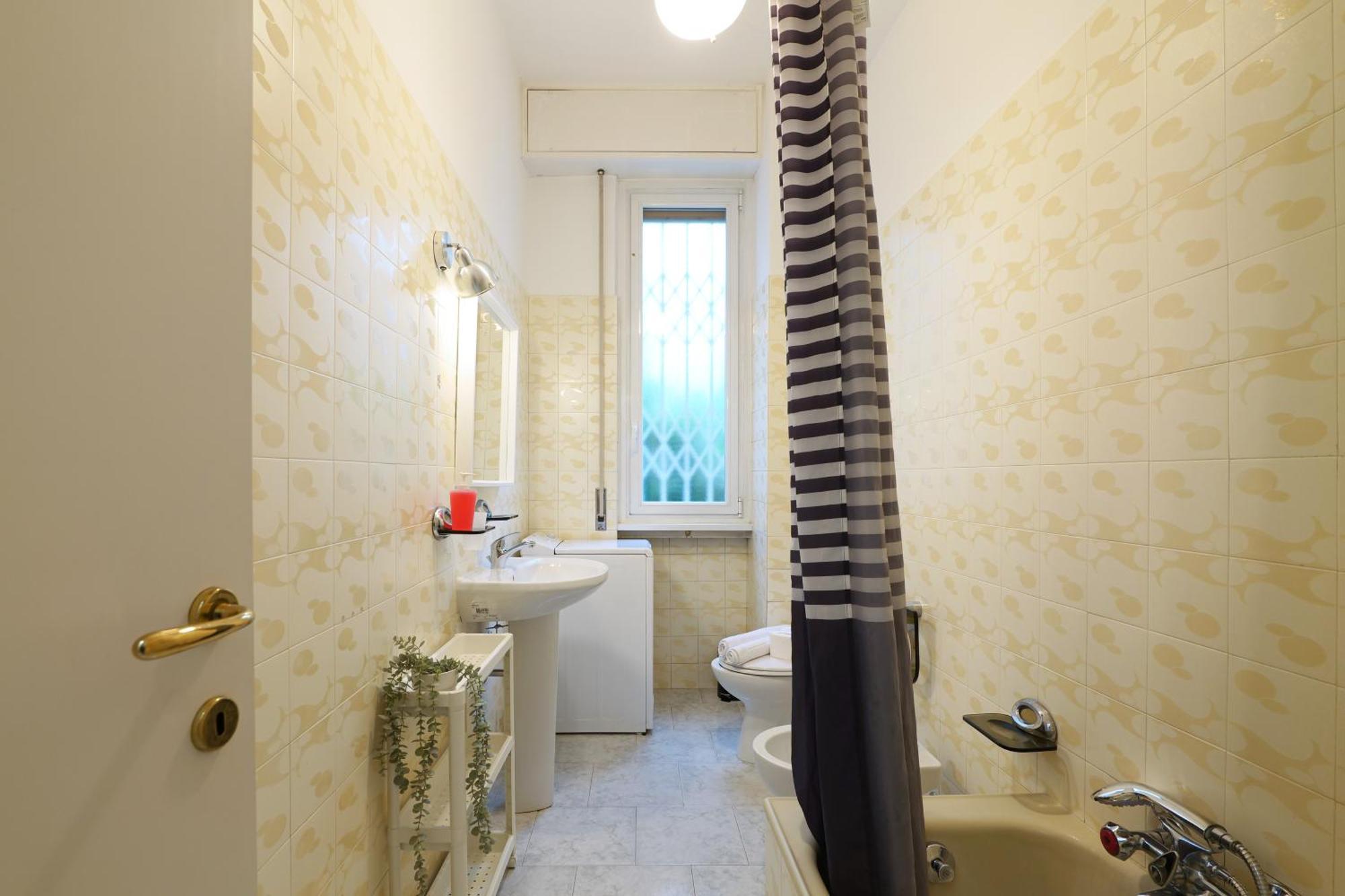 Primopiano - Brenta Apartment Milan Bagian luar foto