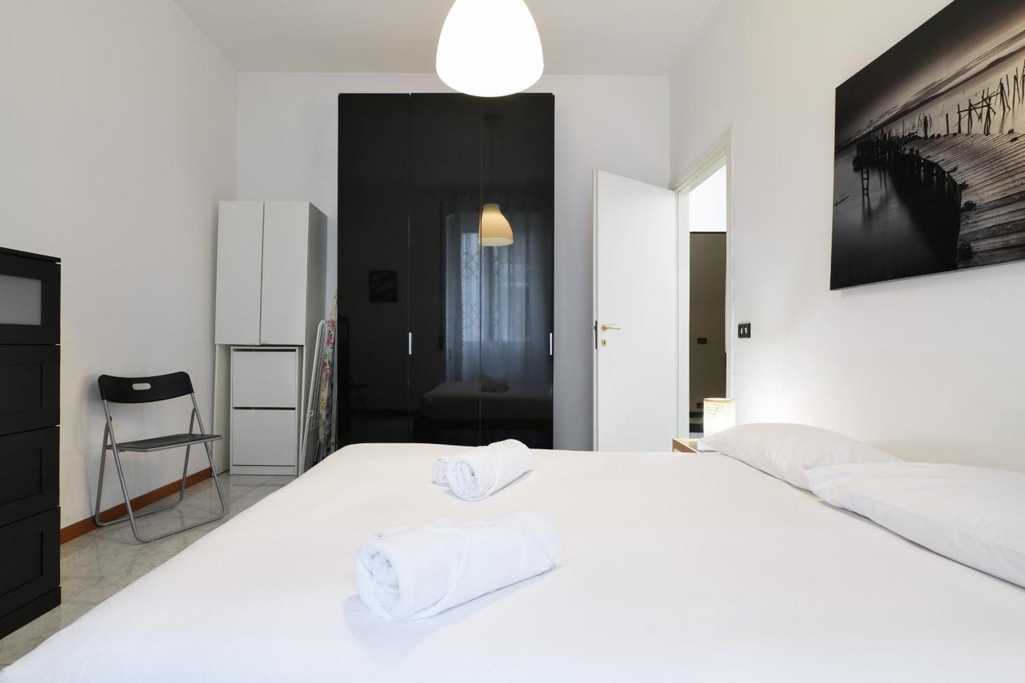 Primopiano - Brenta Apartment Milan Bagian luar foto