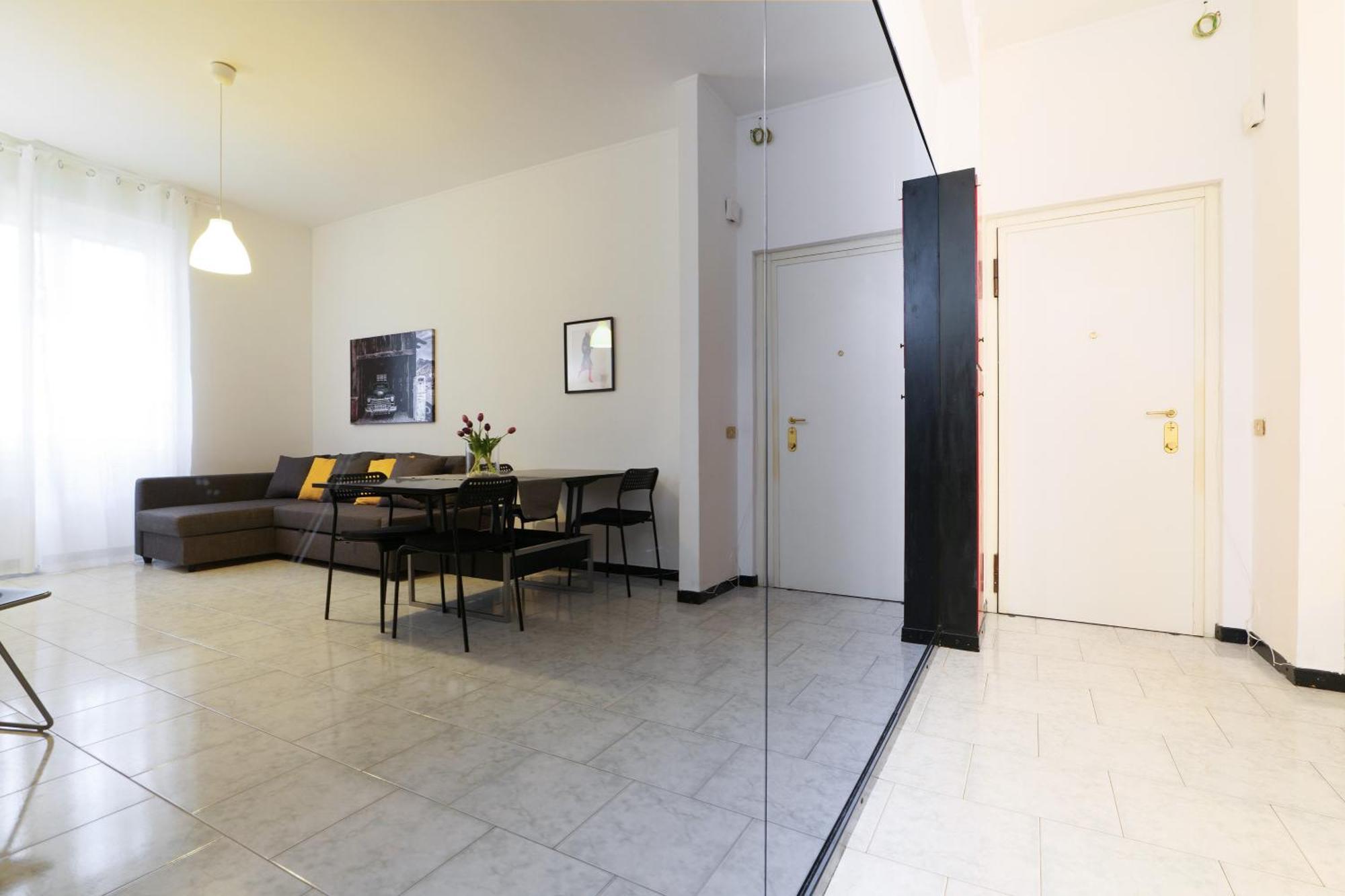 Primopiano - Brenta Apartment Milan Bagian luar foto